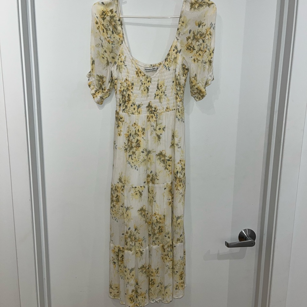 Abercrombie midi dress size small